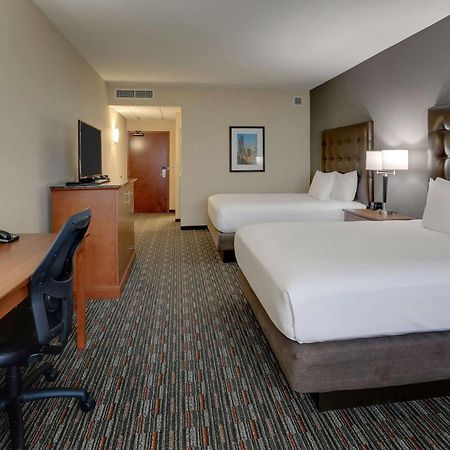 Drury Inn & Suites Charlotte Arrowood المظهر الخارجي الصورة
