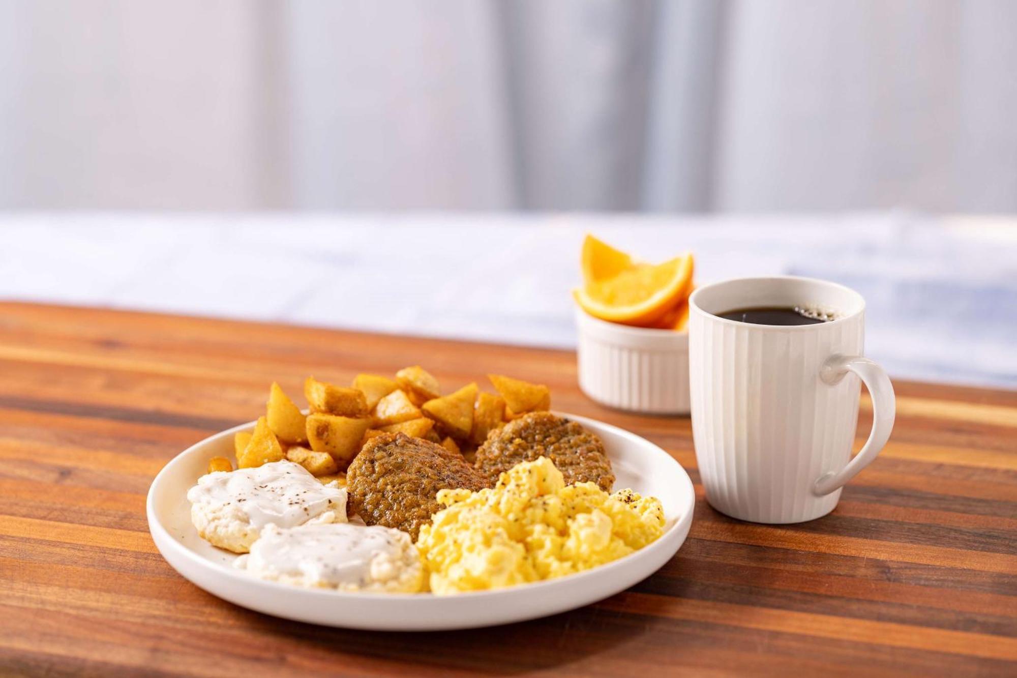 Drury Inn & Suites Charlotte Arrowood المظهر الخارجي الصورة