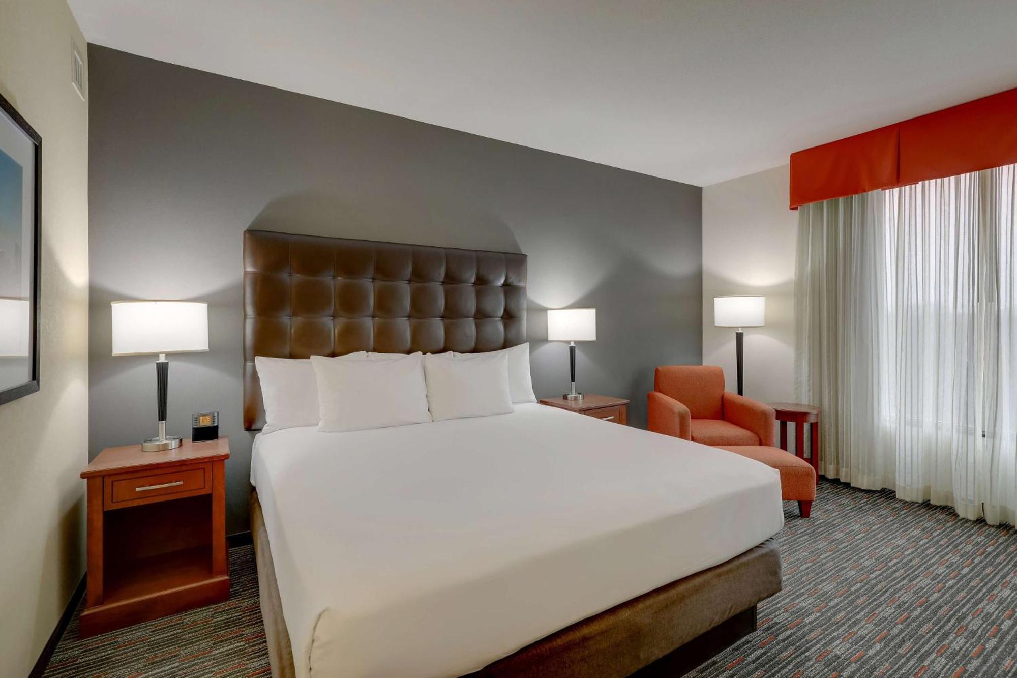 Drury Inn & Suites Charlotte Arrowood المظهر الخارجي الصورة