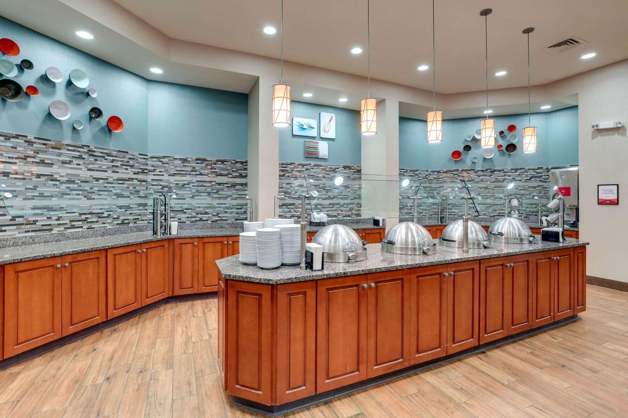 Drury Inn & Suites Charlotte Arrowood المظهر الخارجي الصورة