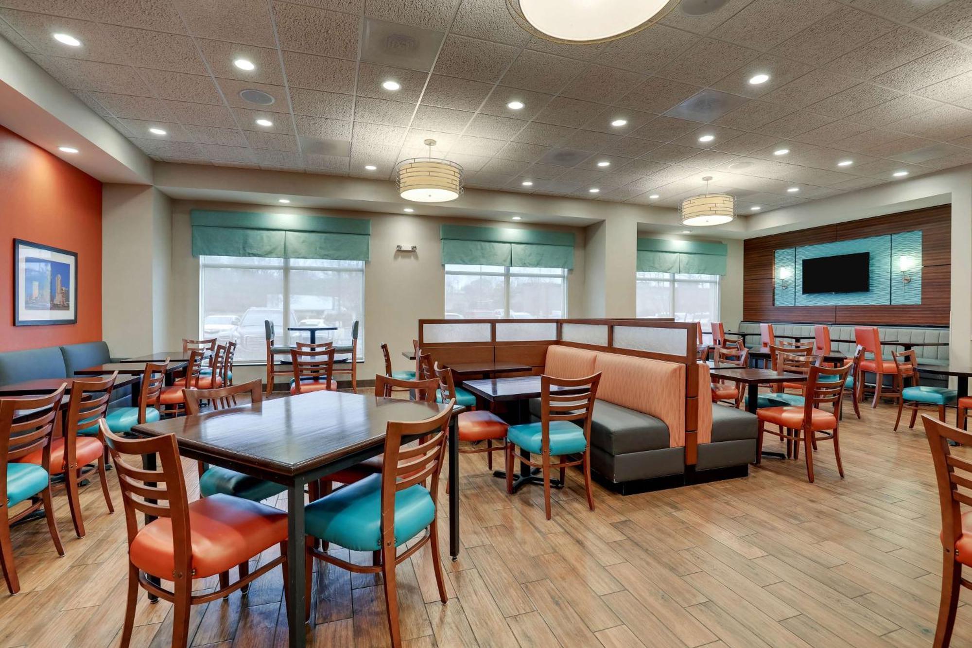 Drury Inn & Suites Charlotte Arrowood المظهر الخارجي الصورة