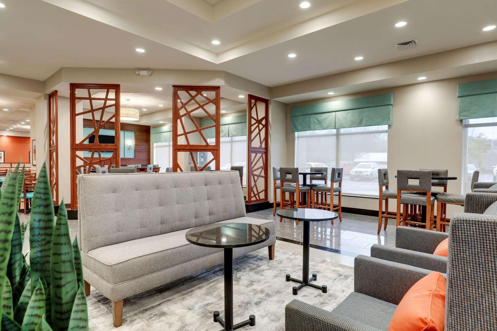 Drury Inn & Suites Charlotte Arrowood المظهر الخارجي الصورة