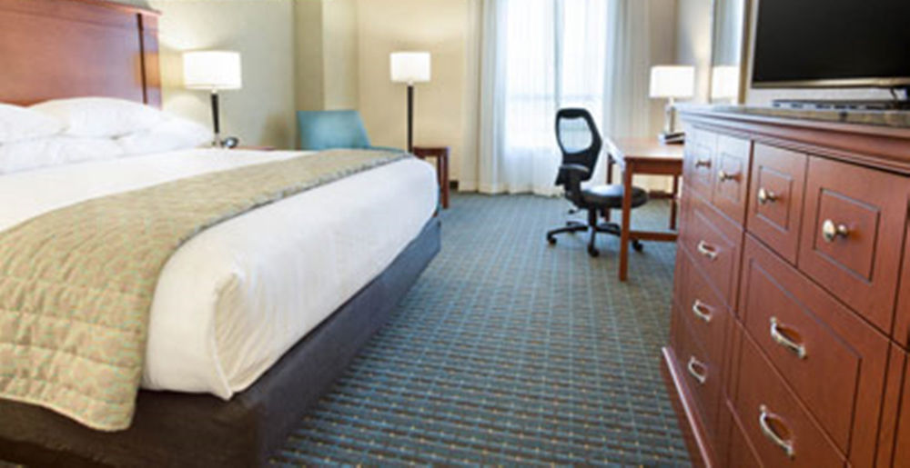 Drury Inn & Suites Charlotte Arrowood المظهر الخارجي الصورة